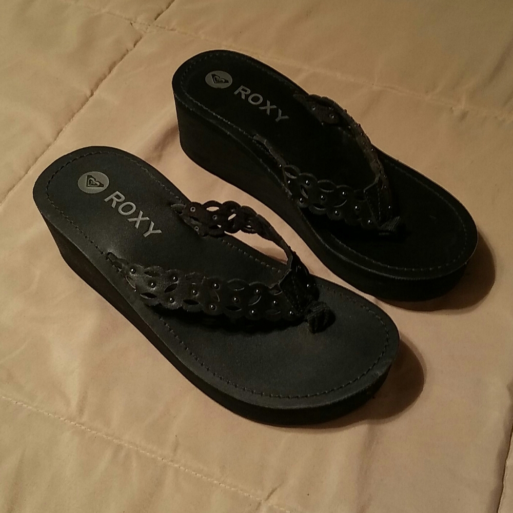 ROXY Black Wedge Sandals